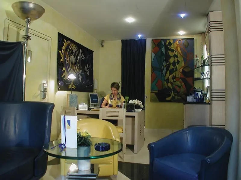 Pavillon Bastille Hotell 3*