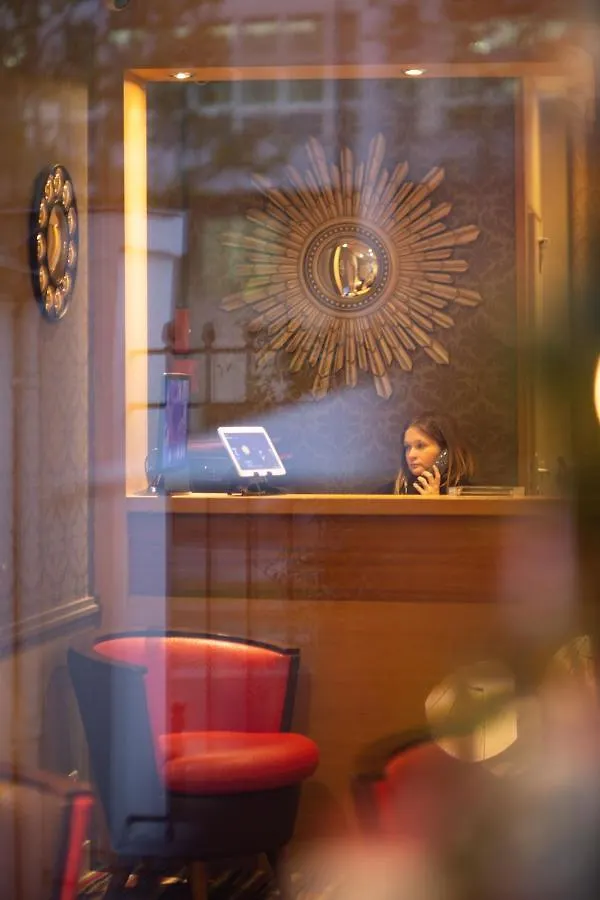 Hotell Pavillon Bastille Paris